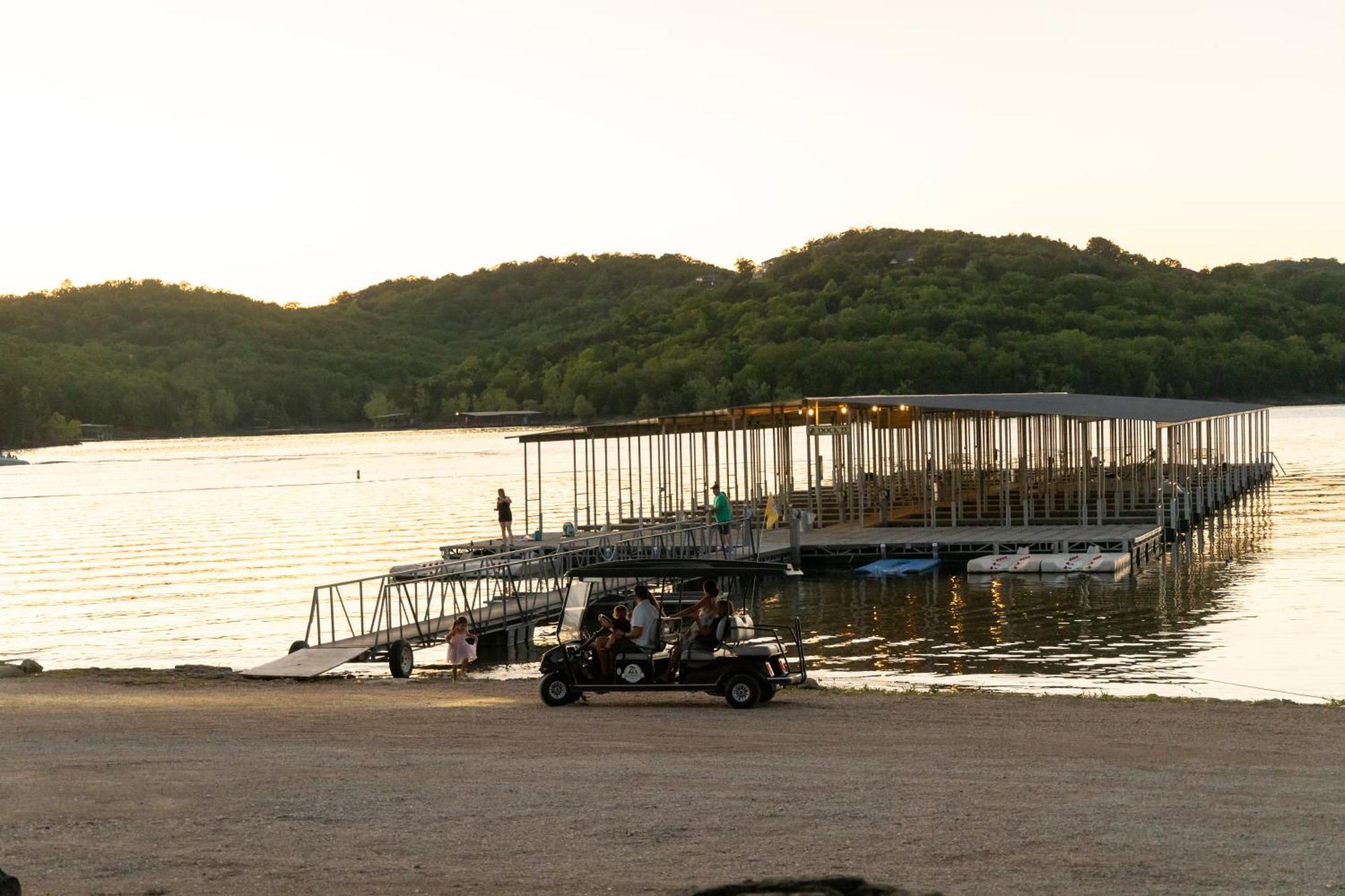 Still Waters Resort Indian Point Ngoại thất bức ảnh